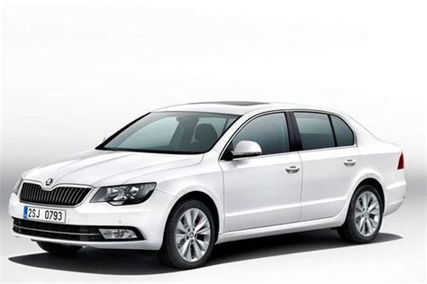 What is the start price of a second hand skoda car in india? Skoda Superb Facelift India Price, Photos