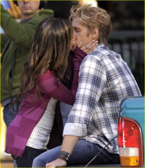 Ashley Tisdale And Matt Barr Kiss Kiss Photo 385679 Photo Gallery