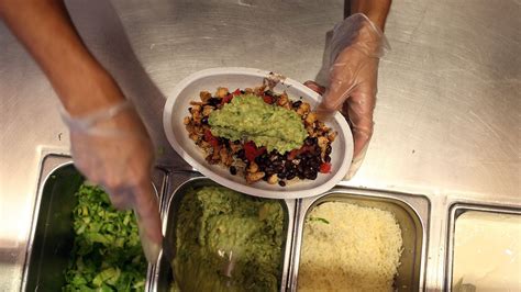 Ihop, mcdonald's, and taco bell are holding recruitment events. Competition for Fast Food Labor Heats Up as Chipotle ...