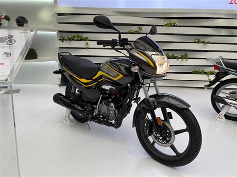 It borrows styling cues from its younger sibling, the duet 110 with its. Hero Super Splendor BS6 Unveiled | BikeDekho