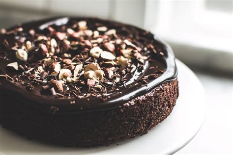 1/2 cup + 2 tbsp ( 81g ) all purpose flour. Flourless Chocolate Hazelnut Cake | Baking Magique