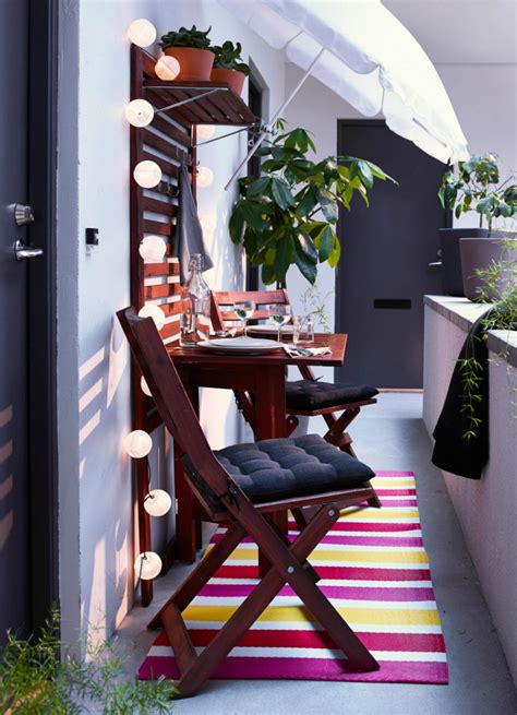 Balcony Chair and Table Design Ideas for Urban Outdoors