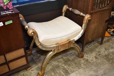 Modern Roman Style Throne Wards Auctions
