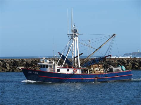 Share prices are end of day only and updates after midnight gmt. With Price Deal Reached On Dungeness Crab, Vessels Are ...