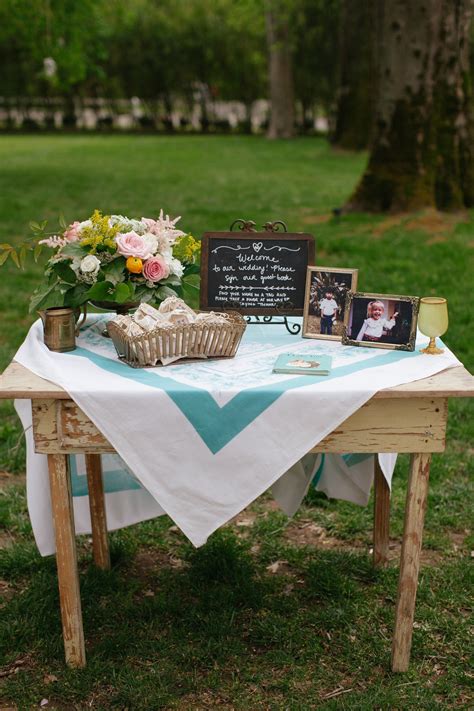 Rustic Wedding Guest Book Table Ideas A Guide For 2023 Weddings