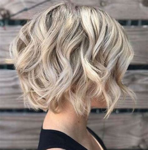 Accept your follicular challenge and choose a hairstyle that speaks to you most. The Most Flattering Short Haircuts For Thin Hair ...