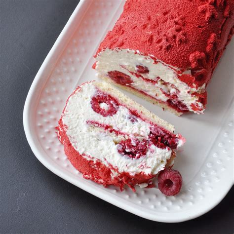 Frenchymilie Bûche façon tiramisu framboises