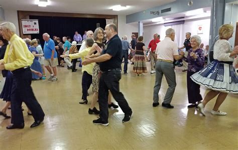 About Singles And Doubles Square Dance Club