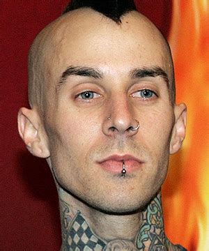 Travis barker is an american drummer, musician, and reality television with burns on more than 65% of his body, barker endured 27 surgeries and skin grafts during the 4. Travis Barker heads home after jet crash | Stuff.co.nz