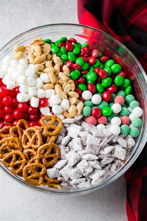 5 Minute Christmas Snack Mix Oh Sweet Basil Recipe Christmas Food