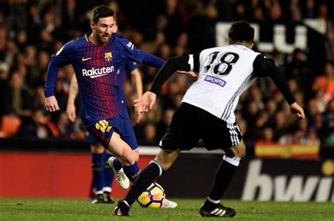 A preview of valencia vs barcelona, including how to watch on tv, live stream, predicted lineups and prediction msn back to msn home sports powered by microsoft news Valencia vs Barcelona Preview, Prediction & Betting Tips ...