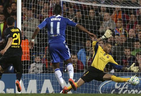 El primer partido de las semifinales de la champions se disputa en el campo del tottenham ante el ajax. Chelsea 1 Barcelona 0 | Champions League - Semifinal - Ida ...