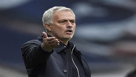 قال جوزيه مورينيو مدرب توتنهام هوتسبير إن فريقه يمكنه تحقيق انجاز جميل في الدوري الأوروبي أعلن المدير الفني البرتغالي لفريق توتنهام الإنجليزي، جوزيه مورينيو، جاهزية. مورينيو يفسد أحلام جماهير توتنهام بسبب الأموال