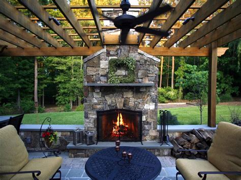 Creating An Outdoor Living Space