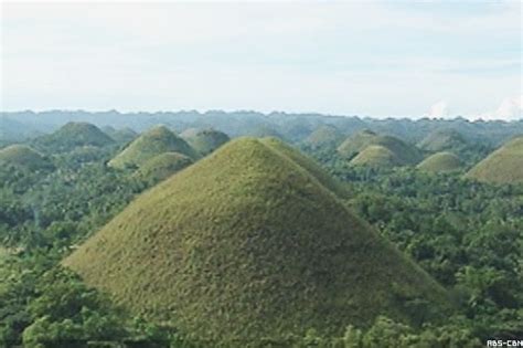 Prized Chocolate Hills Damaged By Quake Abs Cbn News