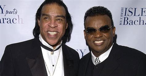 rudolph isley pioneering co founder of the isley brothers passes away
