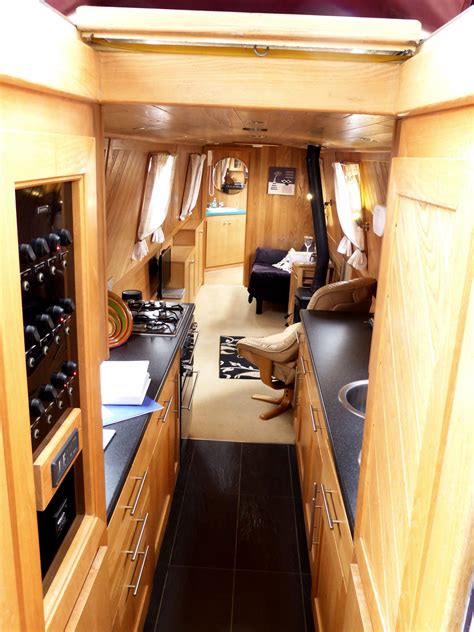 Small narrow boat plans - Sailboat winter cover diy