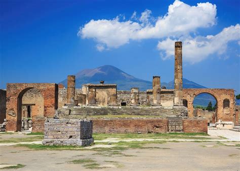 Enjoy A Private Guided Tour Of Pompeii Audley Travel Us