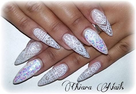 27 Lovely And Extravagant Clear Nail Designs Clear Nails Clear Nail