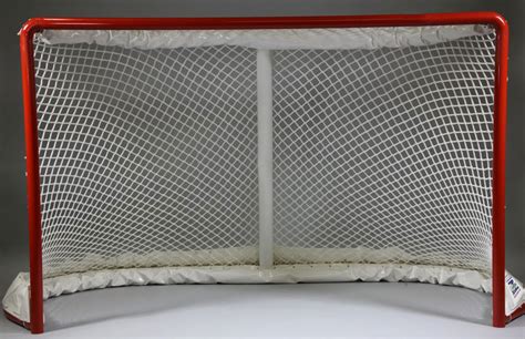 Schlittschuhe, schläger, helme und vieles mehr ✔top marken: ZÜKO AG | Deutschland - Eishockeytore