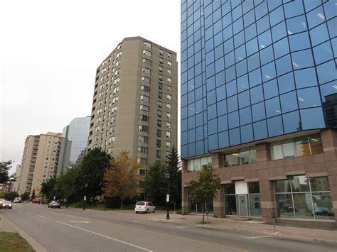 2:27 downtownlondon #londonontario #forestcity come join me as i walk through our downtown london, ontario. Downtown London, Ontario | London is a city located in ...
