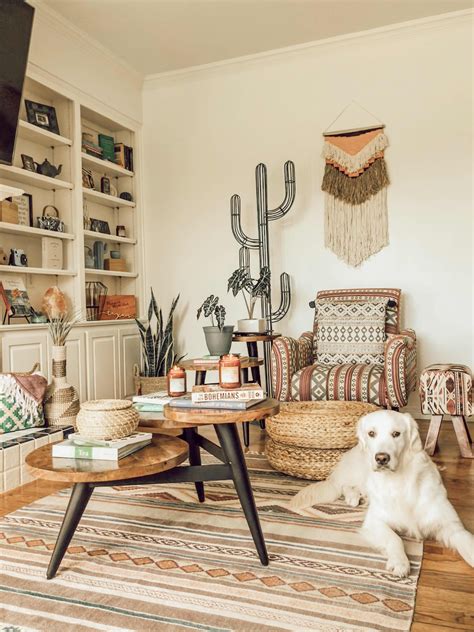 First-Time Home Buyers Make a Desert Boho Dallas House | Bohemian