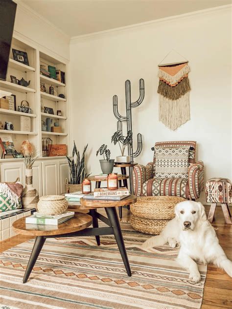 First Time Home Buyers Make A Desert Boho Dallas House Southwestern Decorating Southwestern