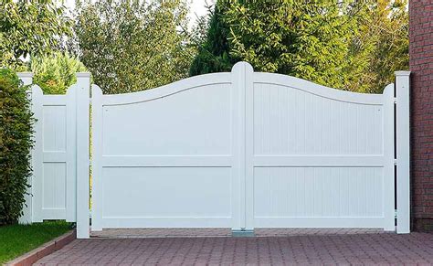 Hornbach gartentor hornbach gartentor online kaufen meinungen zu hornbach gartentor siehe preis hornbach. Gartentor Holz Mit Schloss 180Cm Hoch : Gartentor Bauen ...