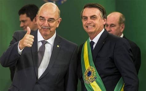 Senadores querem ouvir osmar terra e arthur weintraub. Covid-19: Osmar Terra e clã Bolsonaro lideram 'ranking ...
