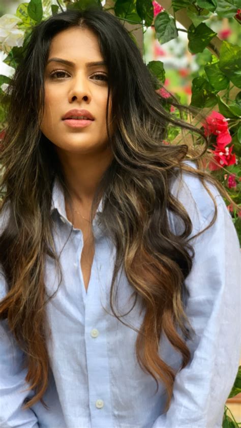 + body measurements & other facts. Nia Sharma shakes the internet with her latest pictures ...