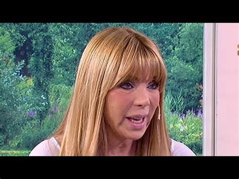 Vayan pensando en qué lo van a gastar. Adriana Brodsky: "Nunca hice topless en las obras" - YouTube