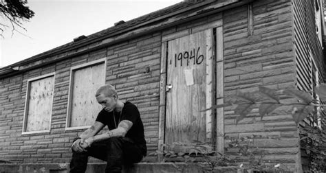 Roko and rolf vom haus ponche. Eminem verkauft Steine seines Elternhauses - 16BARS.DE