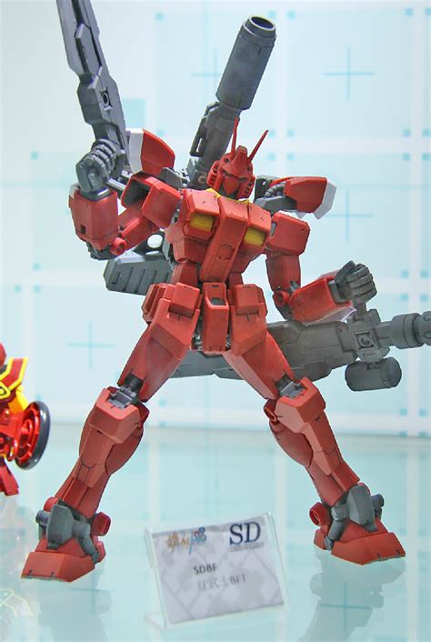 Gundam Guy Mg 1100 Gundam Amazing Red Warrior On Display Gunpla