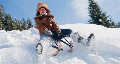 Rodelgeschichten von lattlschlitten und sportrodeln doku 2016. winter-sport-rodeln-frau | Gasthof Rosner Altenmarkt
