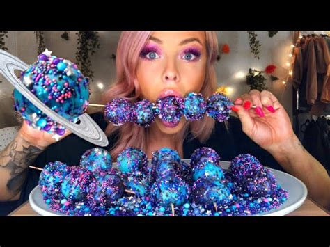 You can play the original game with vibrant candies and increasingly difficult levels. ASMR GALAXY CANDY EDIBLE PLANETS GUMMI EYEBALLS (JELLY ...