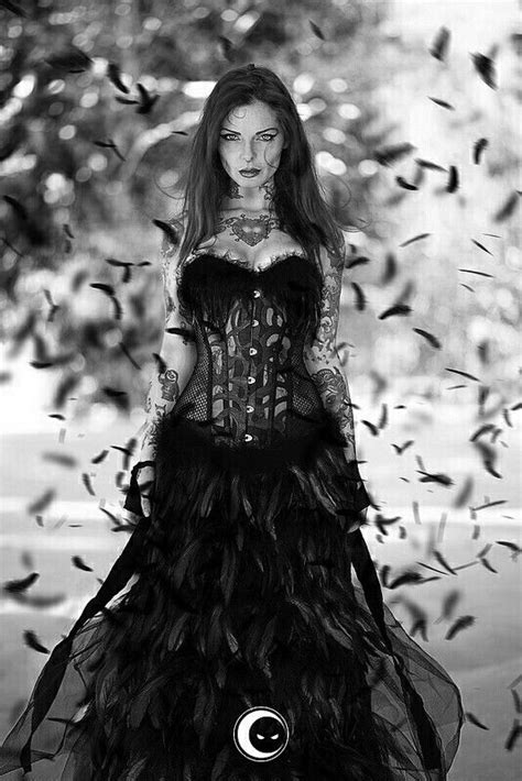 Love The Look Gothic Fashion Dark Beauty Gothic Beauty