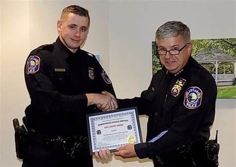 Lady Lake Police Officer Honored For Saving Mans Life Villages