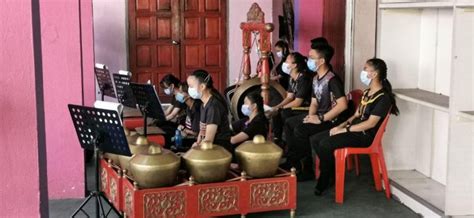 Aplikasi mobile ikepoh merupakan satu inovasi baharu yang dibangunkan oleh kpkt untuk memberi kemudahan kepada orang awam bagi membuat sebarang aduan kepada majlis daerah yan melalui mobile. Majlis Bicara Motivasi Bersama Tokoh di SMK Bandaraya Kota ...