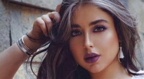 تنتمي لعائلة فنية، فهي ابنة الممثل طارق مرعشلي والممثلة رندة مرعشلي، أما جدتها من. ربتها جدتها بعد طلاق أبويها.. 10 معلومات عن الفنانة ...