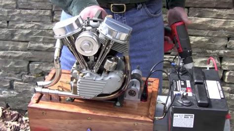 Check Out This Adorable Running Harley Panhead Model