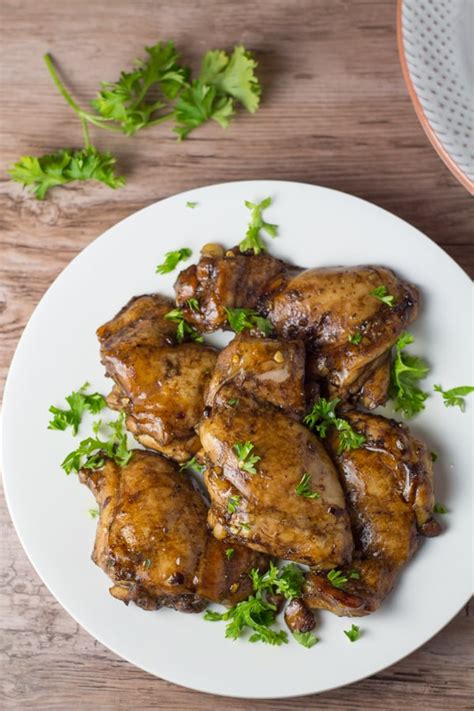 In a small cup or ramekin, mix together the oregano, salt, and pepper. Balsamic Chicken Thighs - Salu Salo Recipes