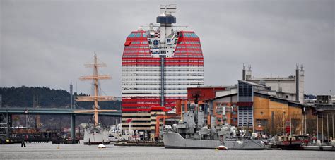 The official guide on facebook. Hafen Goeteborg
