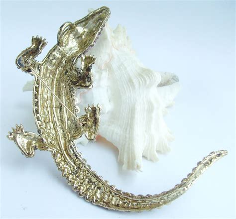 Sindary Unique Alligator Crocodile Brooch Pin Pendant Rhinestone Crystal Bp05009 Gold Tone
