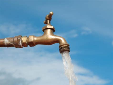 Stopping that flow of water will keep things dry while you. How to Replace an Outdoor Water Spigot | HGTV