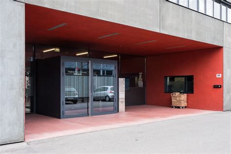 In der großen wohnung in rotkreuz ist internet, waschmaschine, trockner etc. Eingang zurückversetzt - Rotkreuz Zentrale Vorarlberg ...