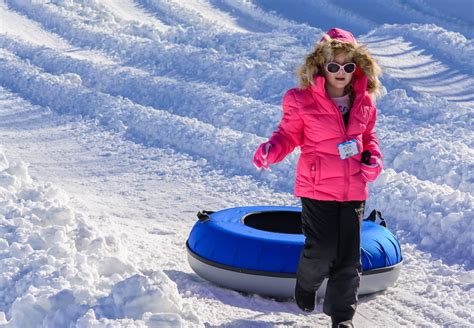 House, condo, cabin, villa, cottage, bungalow, studio Learn to Ski & Snowboard in Beech Mountain, NC - Beech ...