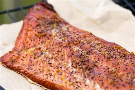 Start with an earthy and citrusy brine of beetroot and blood orange, and then glaze with pomegranate the special brine i teach you here works just as well for trout as it does for salmon, as the species are related. Lemon Pepper Smoked Salmon | Traeger Grilled Hot Salmon Recipe