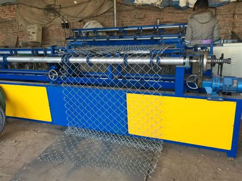 Harganya pun cukup bersaing dan awet. Harga Pagar Chain Link - Pagar Rumah