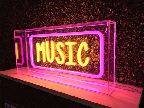 Led Neon Box Music Custom Colour Classic Neon Signs For Retail