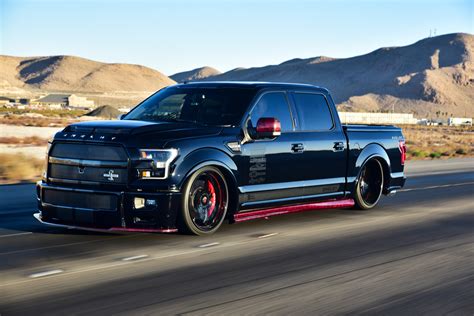 SUPER SNAKE: 2017 Ford Shelby F-150